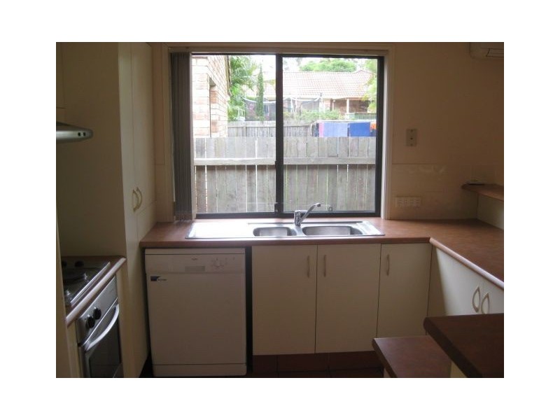 28 Richmond Place, Forest Lake QLD 4078