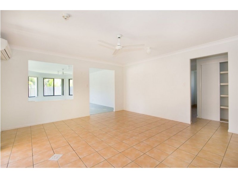 54 Leyburn Crescent, Forest Lake QLD 4078