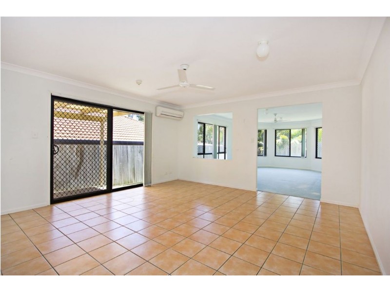 54 Leyburn Crescent, Forest Lake QLD 4078