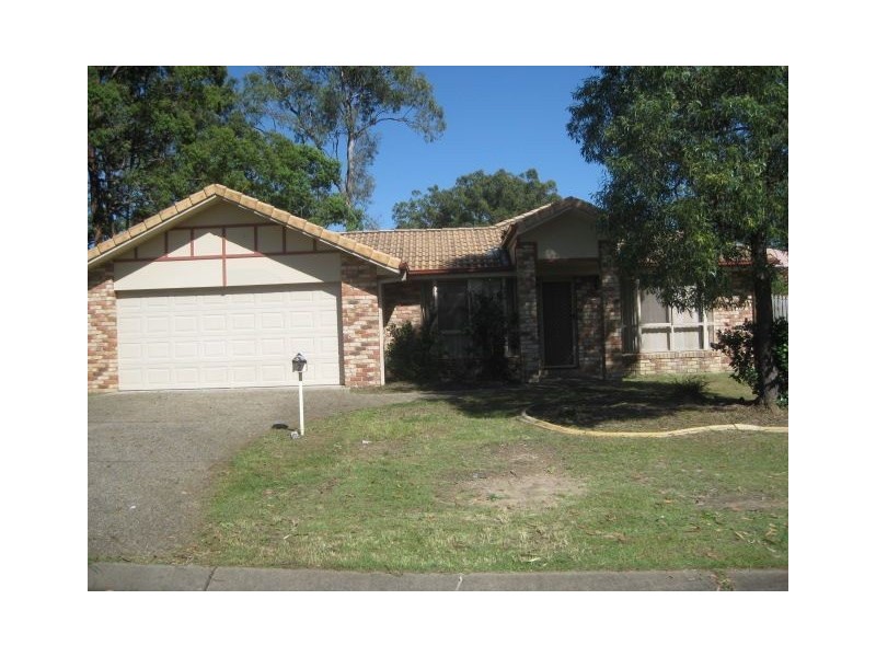 2 Selwyn Close, Forest Lake QLD 4078