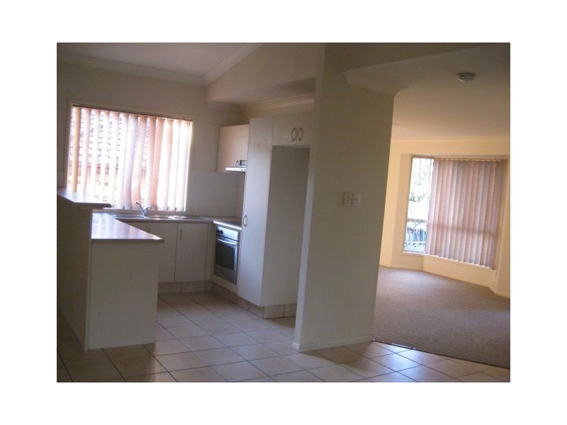 2 Selwyn Close, Forest Lake QLD 4078