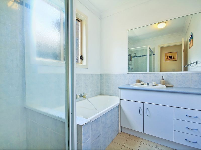 12 Blenheim Close, Forest Lake QLD 4078