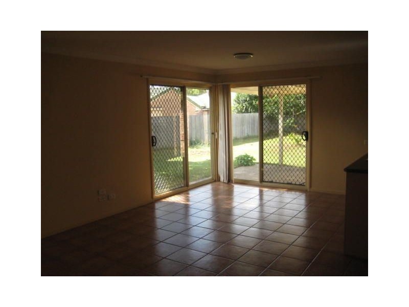 13 Winnecke Close, Forest Lake QLD 4078