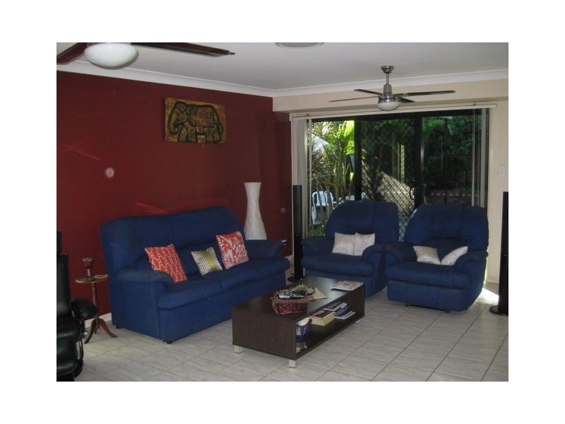 8 Hinchinbrook Cct, Forest Lake QLD 4078