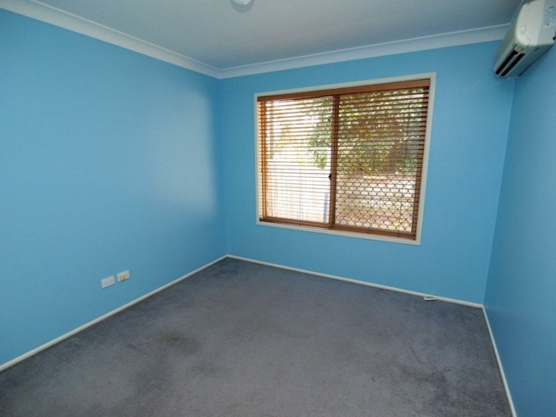 10 Radiata Place, Forest Lake QLD 4078