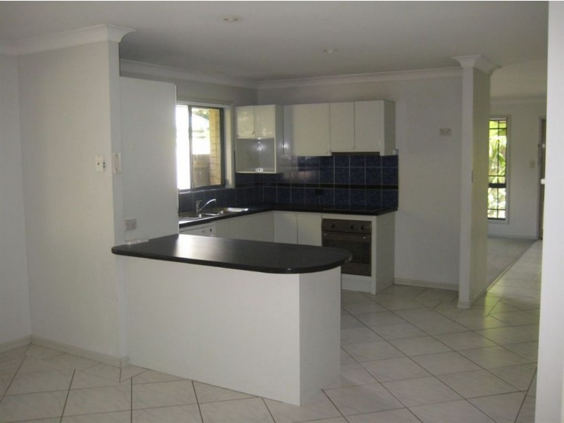 11 Leyburn Crescent, Forest Lake QLD 4078