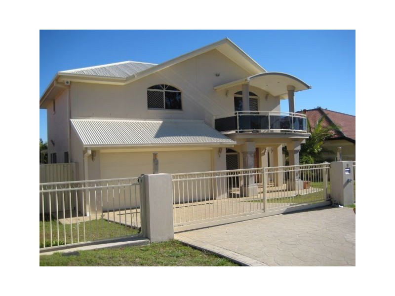 9 St Andrews Place, Forest Lake QLD 4078