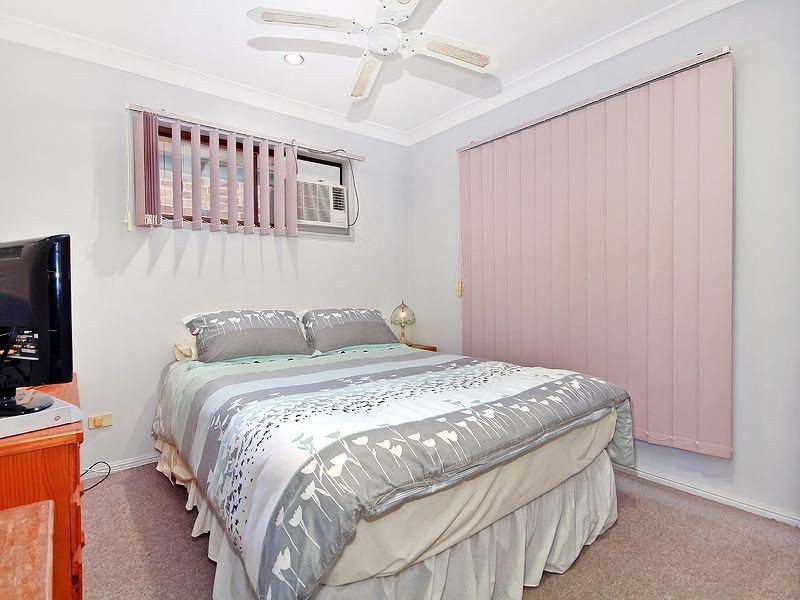 32 Evergreen Place, Forest Lake QLD 4078