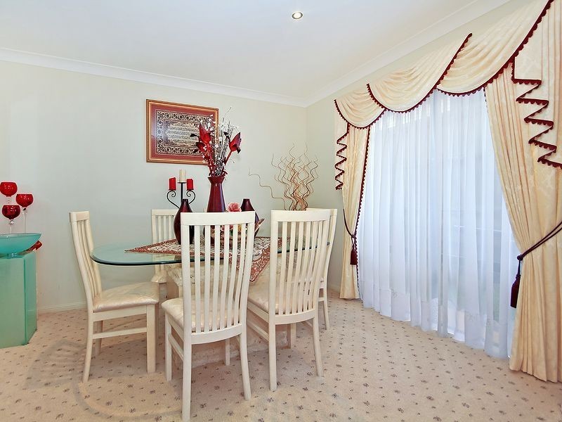 8 Danaid Street, Springfield Lakes QLD 4300