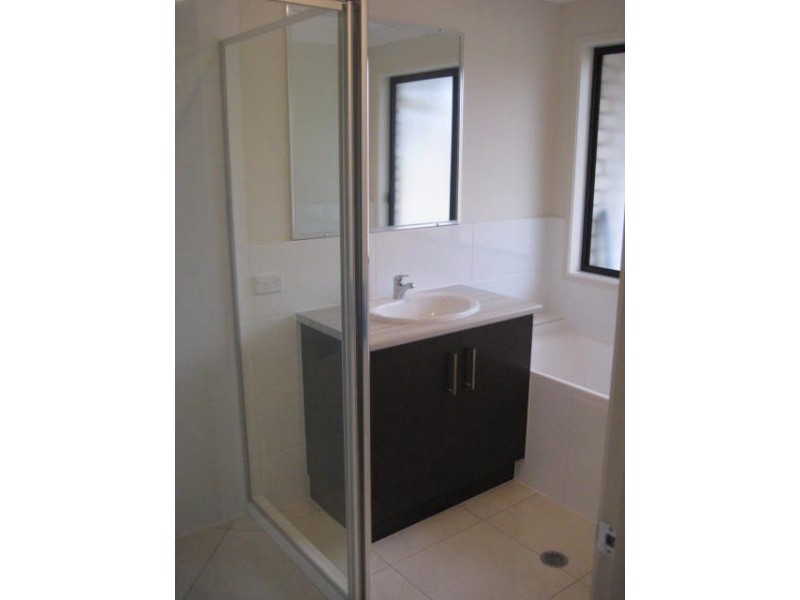 29 Honeypot Avenue, Springfield Lakes QLD 4300