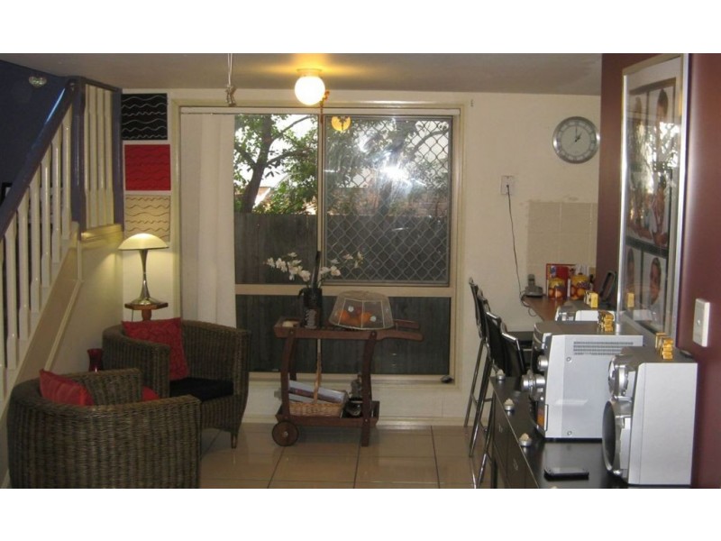 4 Wills Court, Forest Lake QLD 4078