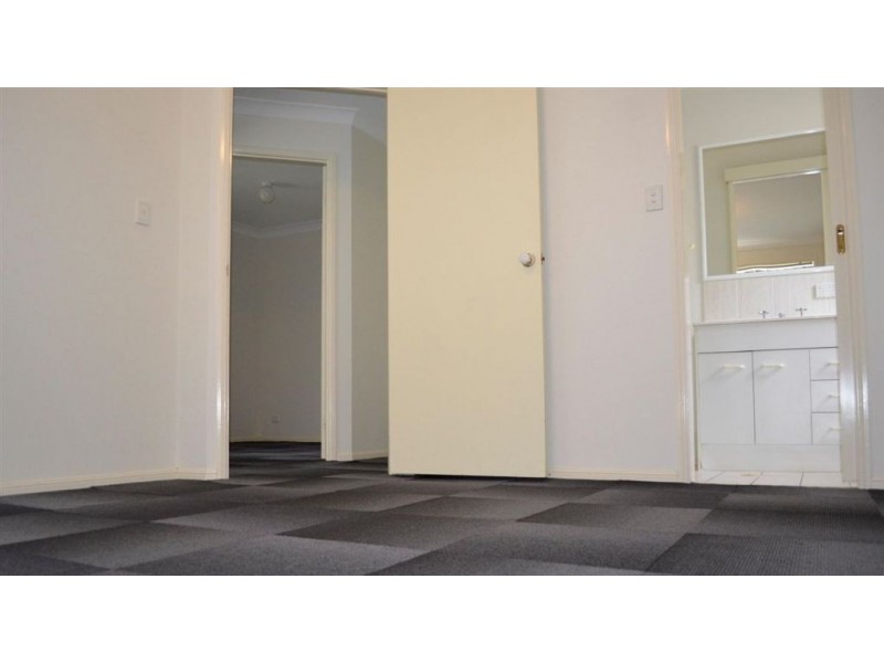 32 Highpeak Crescent, Springfield QLD 4300
