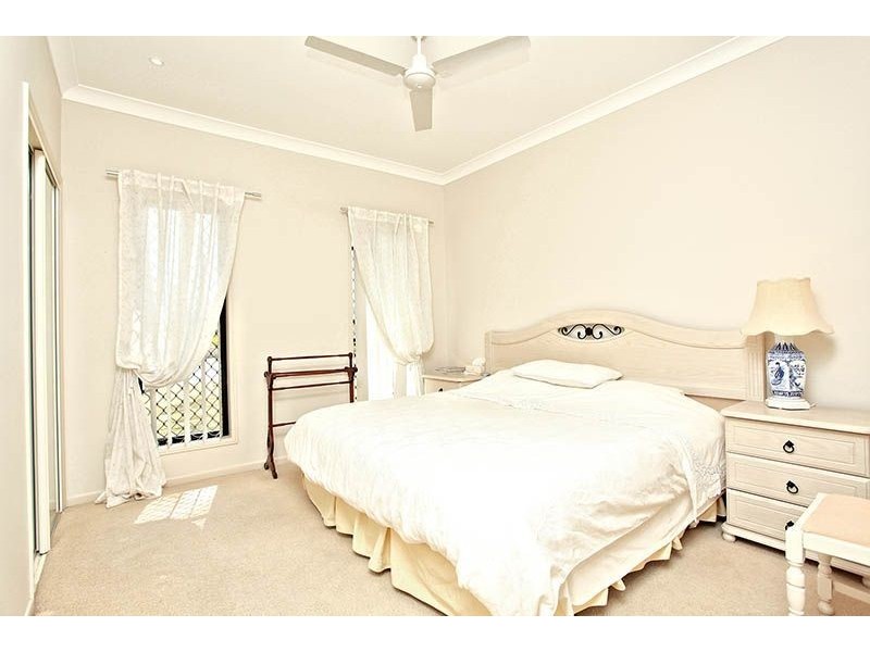 94 Sanctuary Drive, Forest Lake QLD 4078