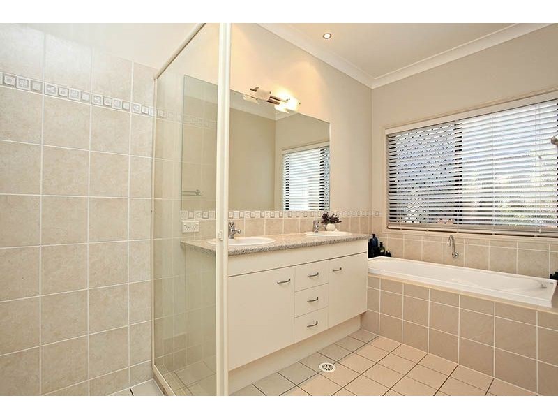 94 Sanctuary Drive, Forest Lake QLD 4078