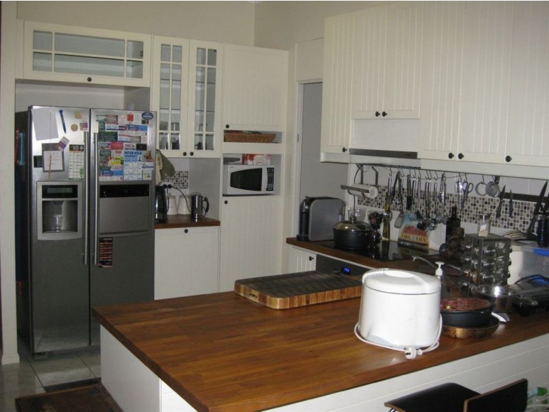 12 Maitland Street, Forest Lake QLD 4078