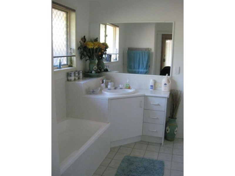 12 Maitland Street, Forest Lake QLD 4078