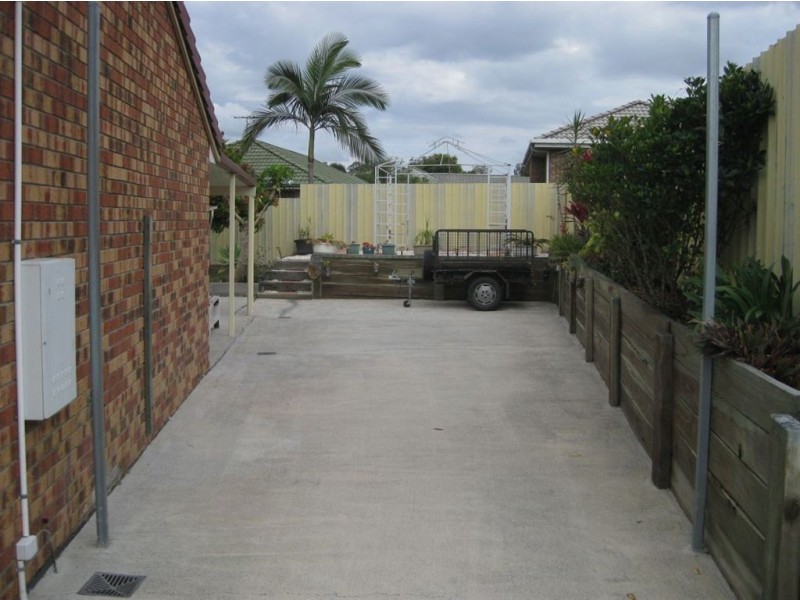 4 Tammar Close, Doolandella QLD 4077