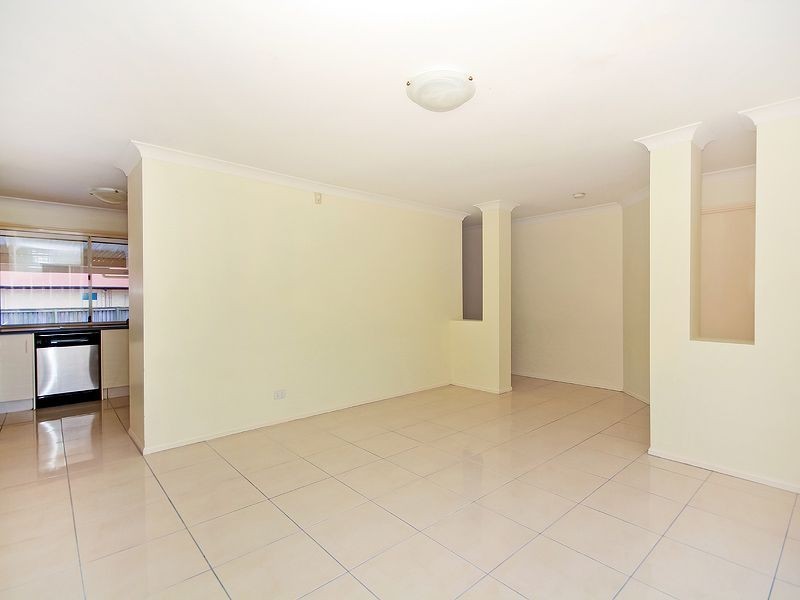 17A Mulgrave Crescent, Forest Lake QLD 4078