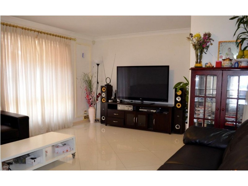 68 Oldbury Place, Forest Lake QLD 4078