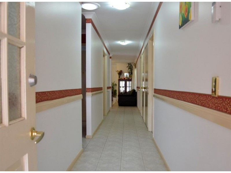 68 Oldbury Place, Forest Lake QLD 4078