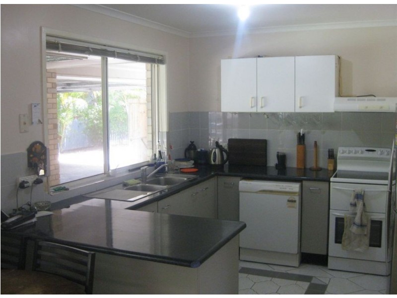 59 Settlers Circuit, Forest Lake QLD 4078