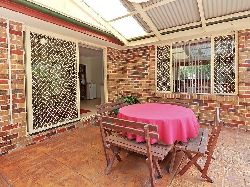 8 Tasman Place, Forest Lake QLD 4078