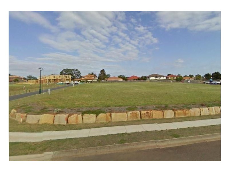 1 Juxgold Place, Robertson QLD 4109