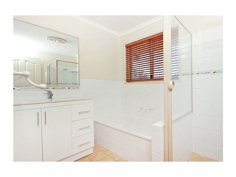 44 Ithaca Way, Forest Lake QLD 4078