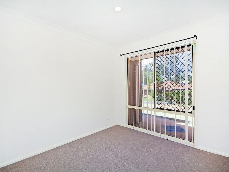10 Kirribilli Crescent, Forest Lake QLD 4078