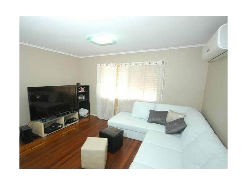 33 Penguin Street, Inala QLD 4077