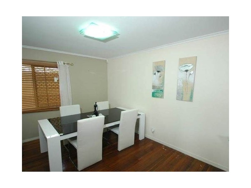 33 Penguin Street, Inala QLD 4077