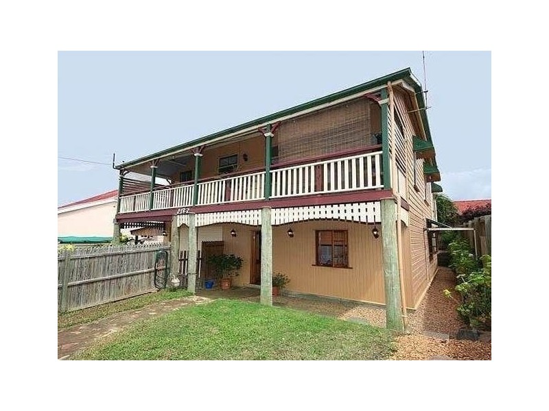 17 Torrens Street, Annerley QLD 4103