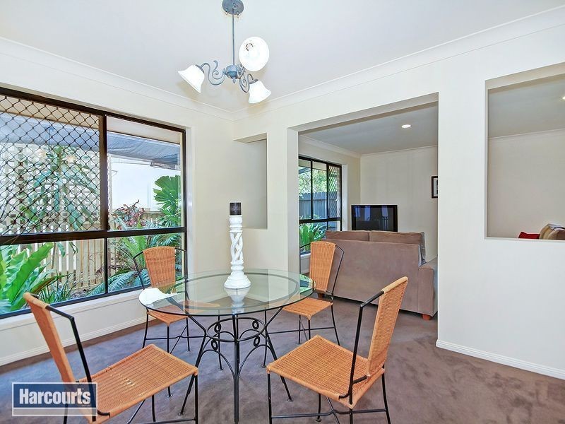 21 Alexandrina Circuit, Forest Lake QLD 4078
