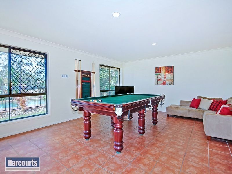 21 Alexandrina Circuit, Forest Lake QLD 4078