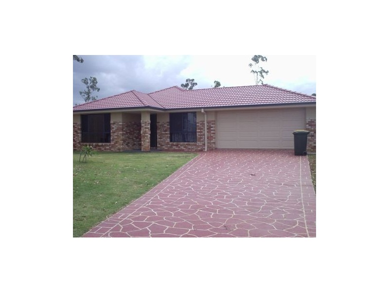 8 Dulwich Place, Forest Lake QLD 4078