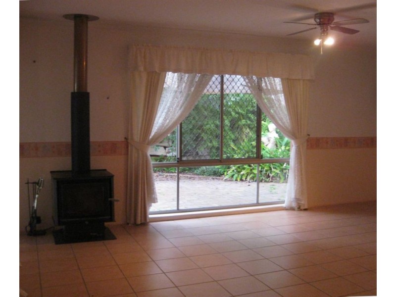 15 Barrier Place, Forest Lake QLD 4078