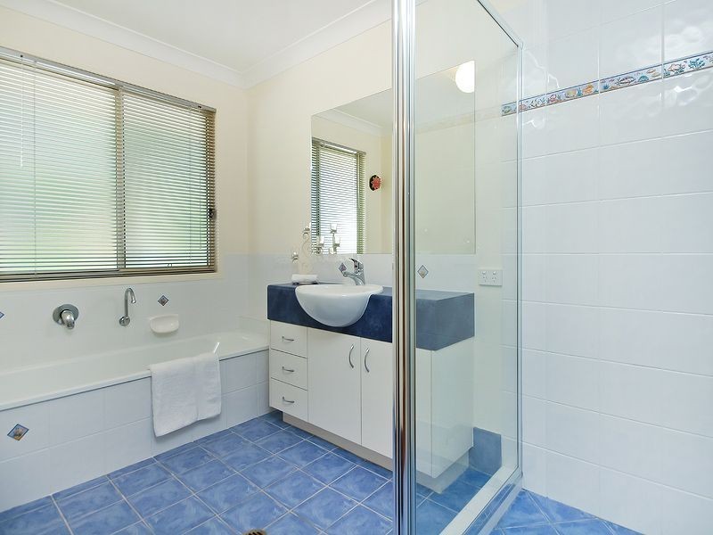 23 Highlands Terrace, Springfield Lakes QLD 4300