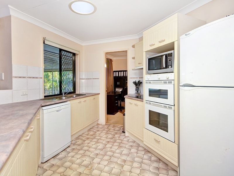 7 Glider Close, Doolandella QLD 4077