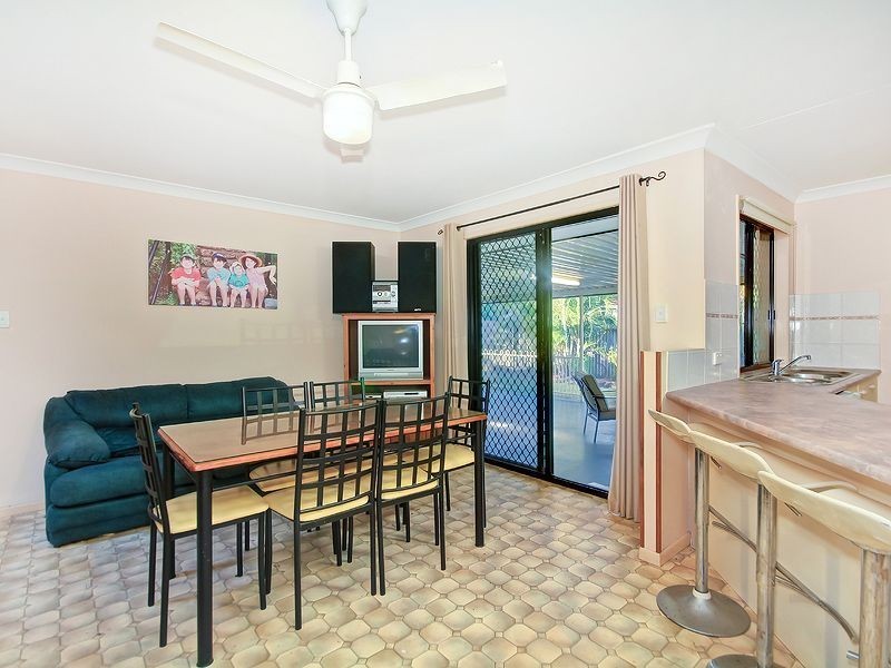 7 Glider Close, Doolandella QLD 4077