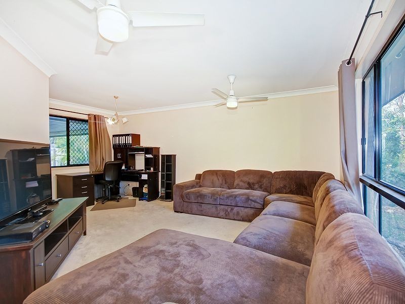 7 Glider Close, Doolandella QLD 4077
