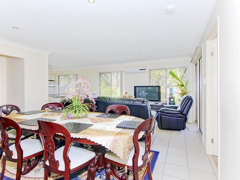 3 Chanel Place, Durack QLD 4077