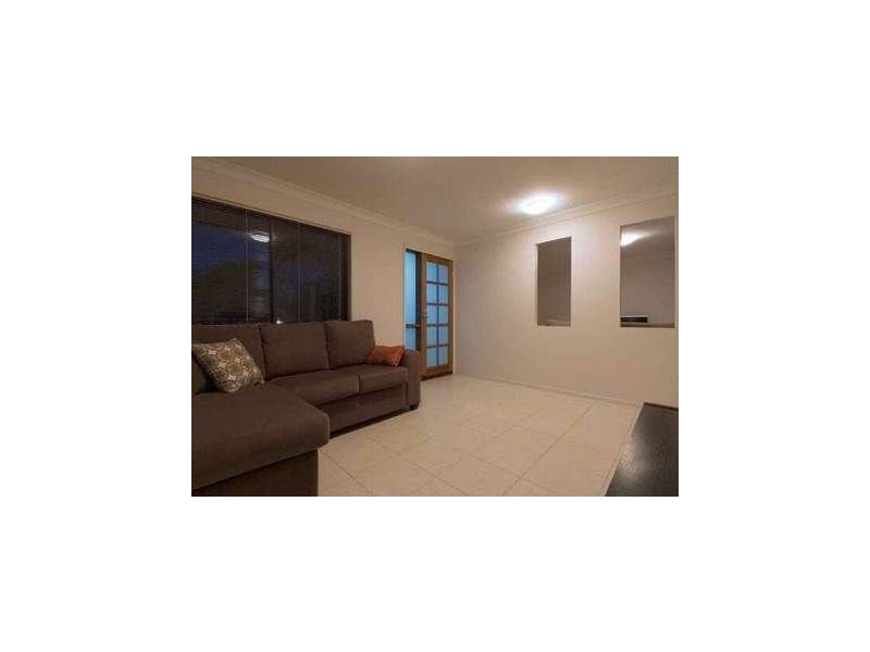 6 Savannah Place, Forest Lake QLD 4078