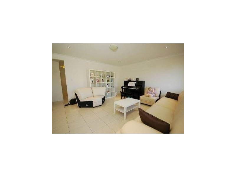 6 Savannah Place, Forest Lake QLD 4078