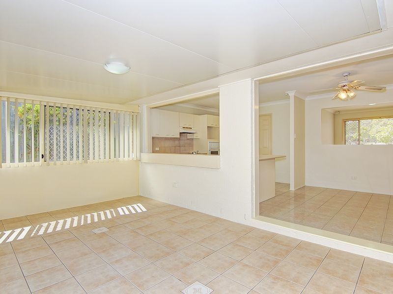 1 Cook Street, Forest Lake QLD 4078