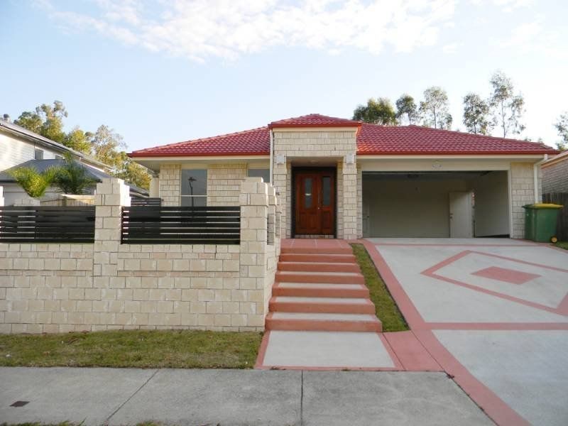 7 North Shore Way, Springfield Lakes QLD 4300