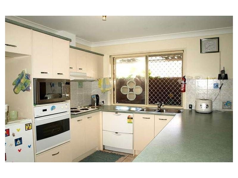 14 Cambridge Crescent, Forest Lake QLD 4078