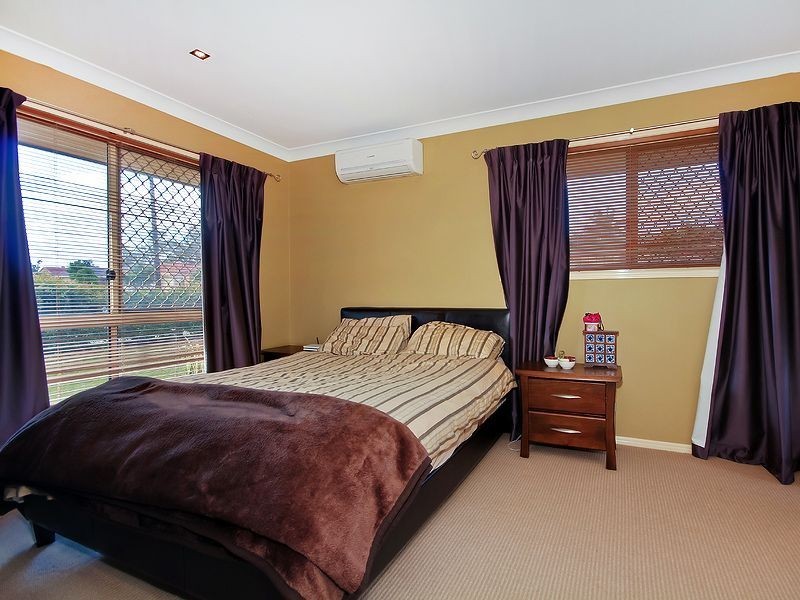 2 Shamrock Street, Crestmead QLD 4132