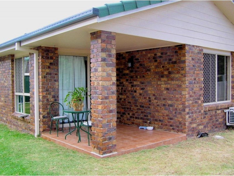 10 Radiata Place, Forest Lake QLD 4078