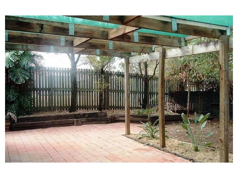 16 Tollana Place, Inala QLD 4077