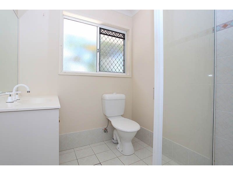 8 Ornata Place, Forest Lake QLD 4078